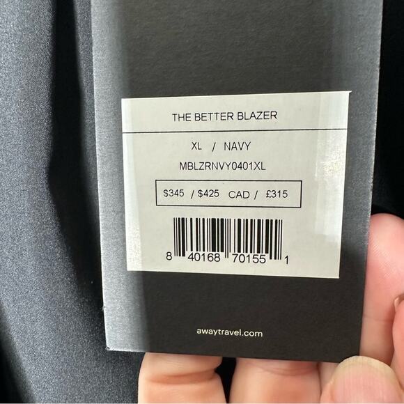 AWAY TRAVEL The Better Blazer Navy NWT in Size XL - Picture 3 of 8